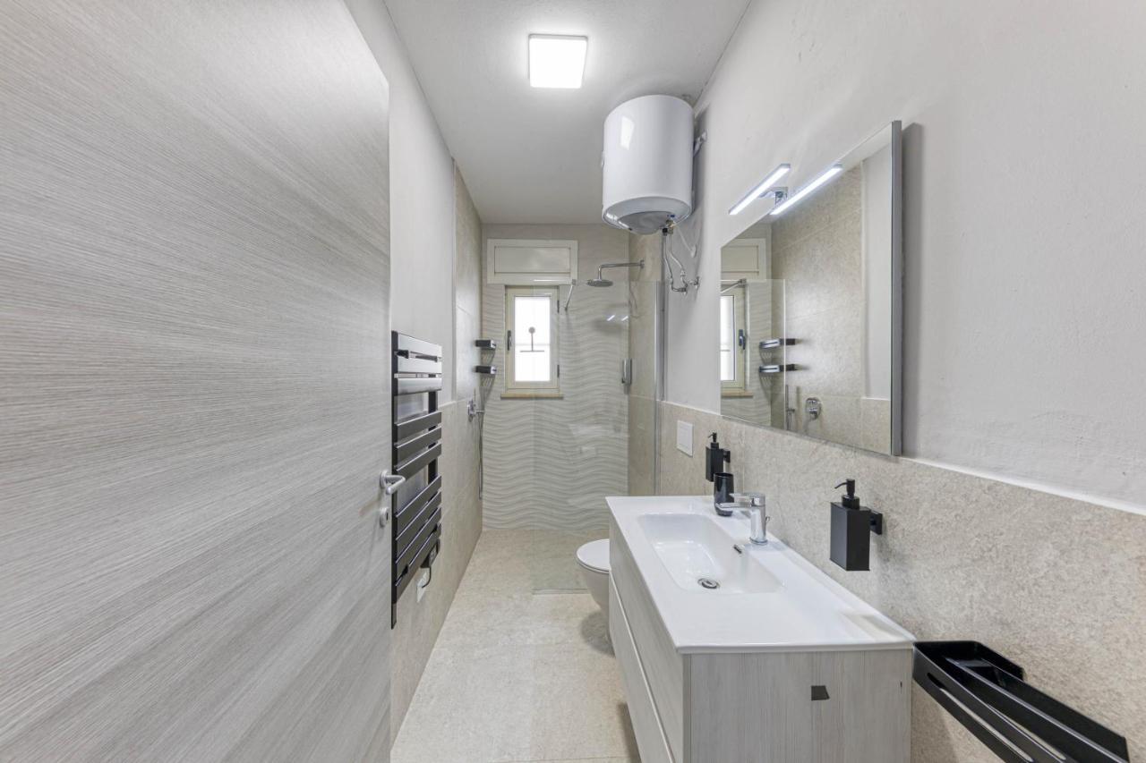 Lussuoso Climatizzato A 200 M Dal Mare Apartment
